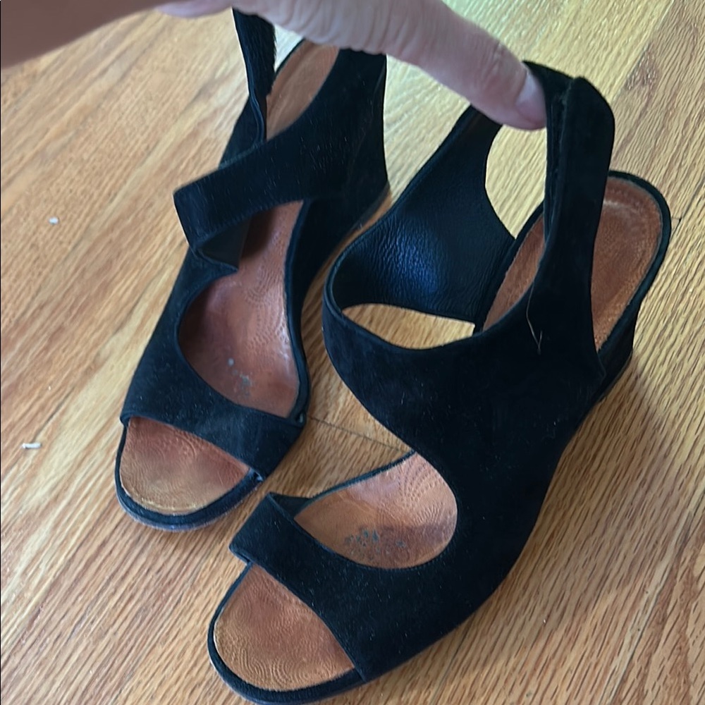 Elegant Black Women's Sandals